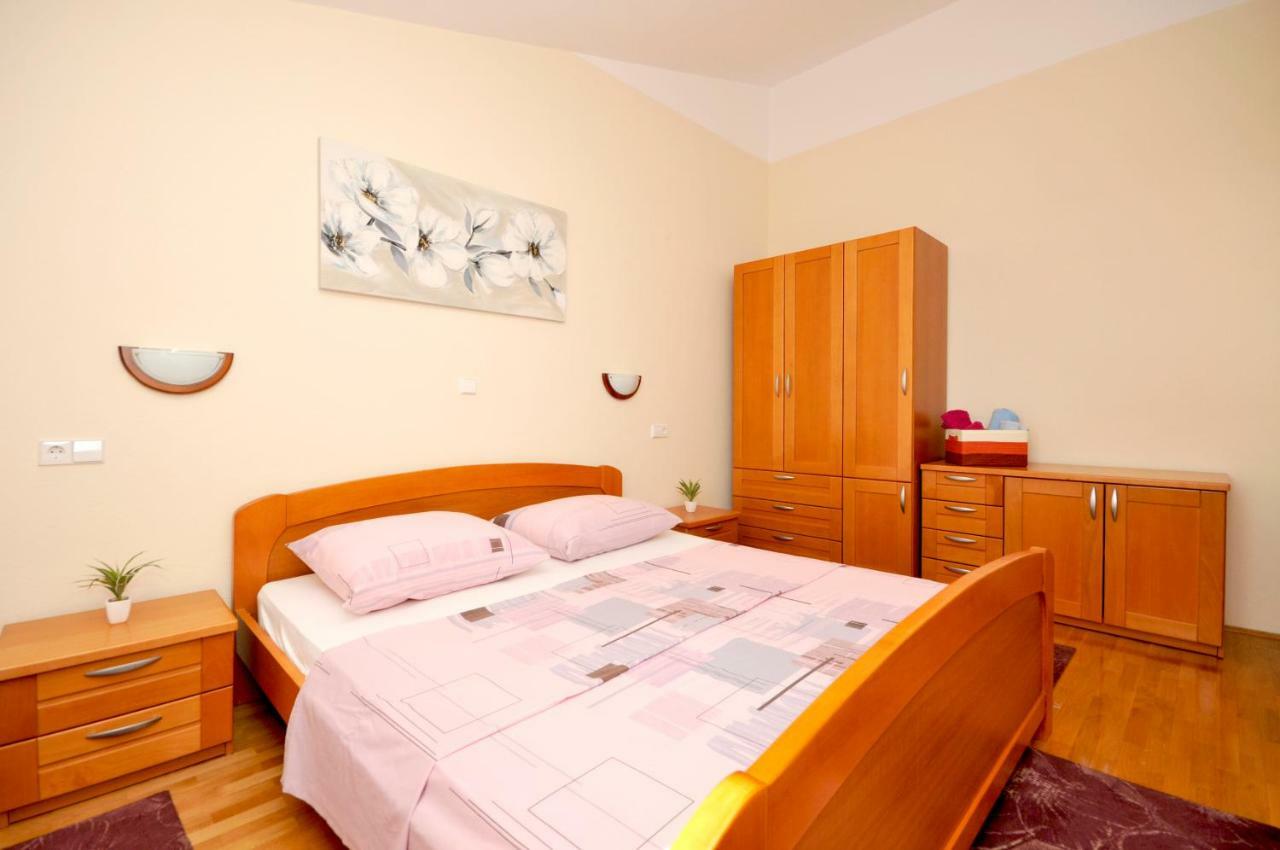 Apartman Beric Trogir Exterior foto